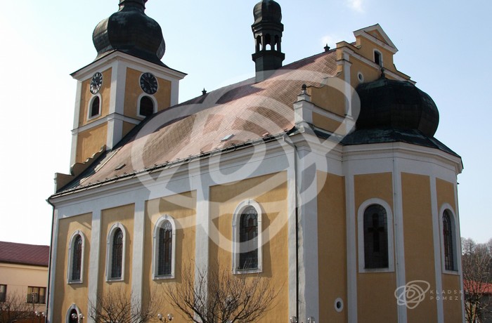 Kostel sv. Jakuba Staršího na náměstí