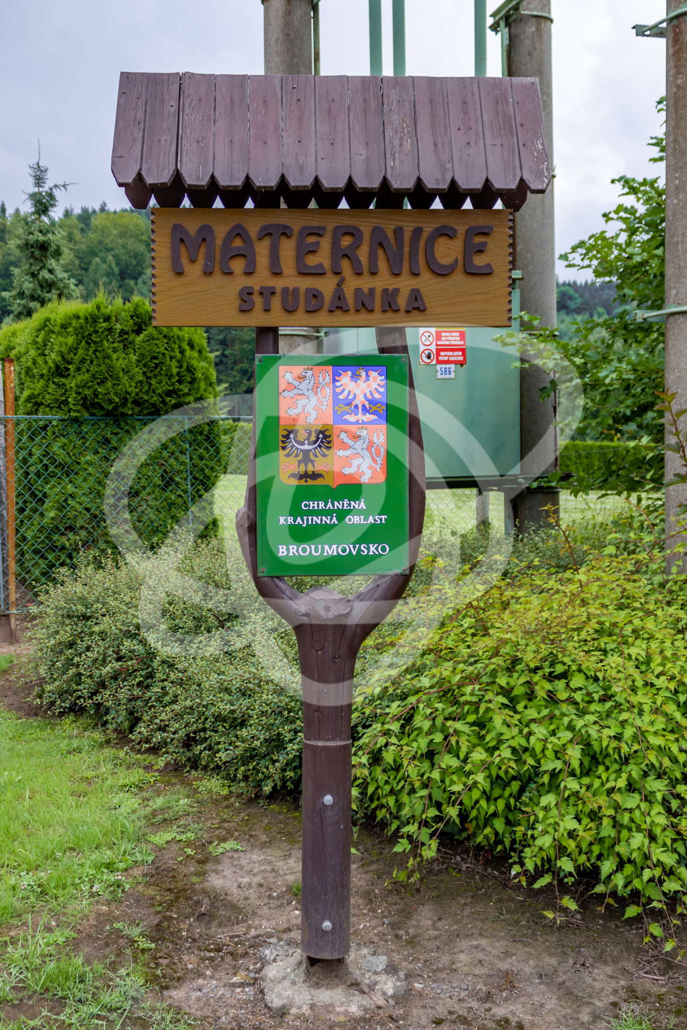 Maternická studánka